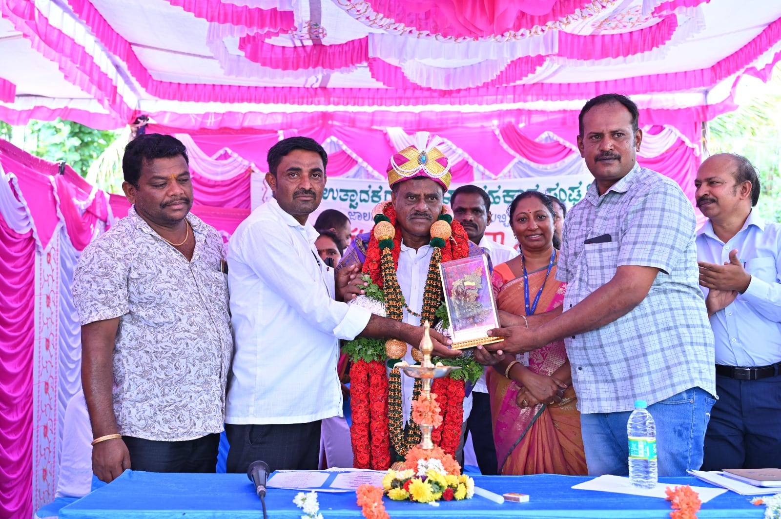 ಗ್ರಾಮೀಣ ಅಭಿವೃದ್ಧಿಗೆ ಮತ್ತೊಂದು ಬಲವಾದ ಹೆಜ್ಜೆ: ಜನಮನ ಗೆದ್ದ ಎಸ್.ಆರ್. ಶ್ರೀನಿವಾಸ್ ಅವರ ಜನಪರ ಕಾರ್ಯಗಳು